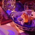 ミルク村 - (左から順に)紅茶のリキュール、ラム小豆、クレープ、キヌア、ヨーグルト。
      紅茶が得意ではない私もアイスによって美味しくいただけました。