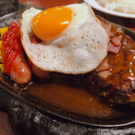 くいしんぼステ－キハウス - ♦︎ハンバーグ１８０ｇ　　　　　620
♦︎ソーセージと目玉焼き各　　　120
♦︎ライススープサラダセット　　570