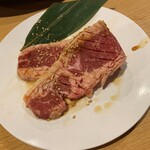 Yakiniku Kingu - ◎厚切り上カルビ