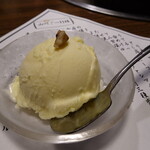Dokusen sumibiyaki niku hitorijime - アイスクリーム