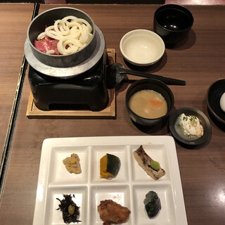 ザ・ブッフェスタイル サラ_1