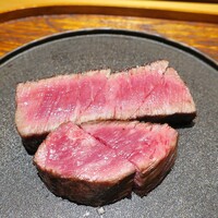 肉割烹 上 - 