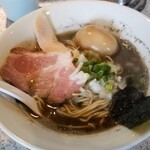 破壊的イノベーション - 味玉煮干しラーメン