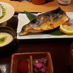 産直青魚専門 新宿 御厨 - 