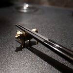 西麻布 焼肉 X - 箸置きの牛さん♪