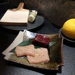 西麻布 焼肉 X - レバー・センマイ