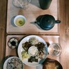 お茶と食事 余珀