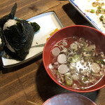 Motsuyaki Choubee - 同行者は握飯食べてました。汁がいいじゃないですか。