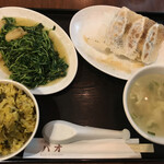 パオ - 味は良い。高菜炒飯食べ放題も良い