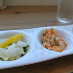 しみずひのでカフェ - プライスレス　まごころサラダ…真心は遅れてやってきた…