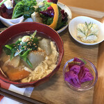 タンジョウ ファーム キッチン - 