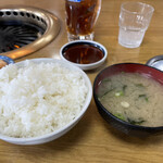 玉貴 - ご飯は大中小と選べて、これは中サイズ