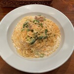 こむぎこ - 鶏肉とブロッコリーのクリームパスタ(本日のパスタ)