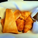 あさば - パンは3種類