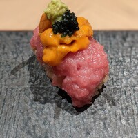鮨 いつみ - ウニトロキャビア