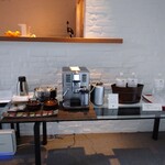 あさば - サロンには コーヒー 紅茶 お水  おみかん