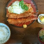 Ogawa Tei - ジャンボエビフライ定食B