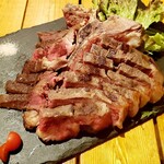 お好み焼き二狼 - Tボーンステーキ ㌘8円