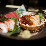 食物屋 Wan 米澤中央店 - 三種生魚片拼盤