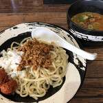 進化系煮干しラーメン めんくれる - 