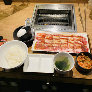 町田でランチに使える焼肉 ランキング 食べログ