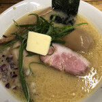 麺屋 でこぼこ - 白みそラーメン860円