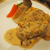 バーデンバーデン - メインのボリューム！