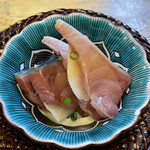 旬ものと日本酒 とみ笑 - ぶり鏑漬け