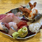旬ものと日本酒 とみ笑 - 刺身盛合せ