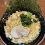 横浜家系ラーメン 極味家 - 