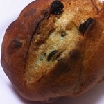 トラン・ブルー - レーズンパン