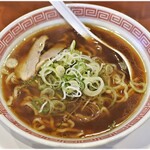 Kourakuen - ランチセットのラーメン。