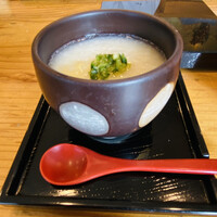 いわ志 本店 - 先ずは茶碗蒸し
                      今回は山芋が上に✨✨