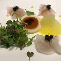 セレニティ - 鮭、蟹、蕪のラヴィオリ