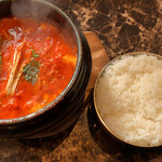 Kangane - キムチチゲ鍋定食