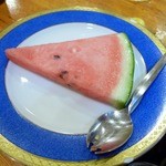 めん房 - デザートのスイカ