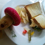 パインズ ランチョネット - たまごサンドウィッチ