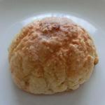 アン・シャーリ - アーモンドクッキーをかぶせたメロンパン