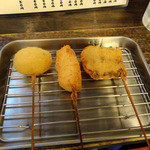 立凪 - 串揚げ３点セット　牛肉・イカ・ジャガイモ