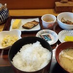 Sai Sai - 朝食