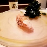 たかおか - 三番瀬の蛤。九十九里より優しい味わい。