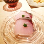 たかおか - 鰆の藁焼き　擦った葱の香りと藁の香り、鰆本来の塩気が絶妙。