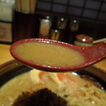麺場 田所商店 - 深いコク、旨味ののあるスープ