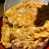 赤坂 ざんまい - 自分で丼に盛り付け
