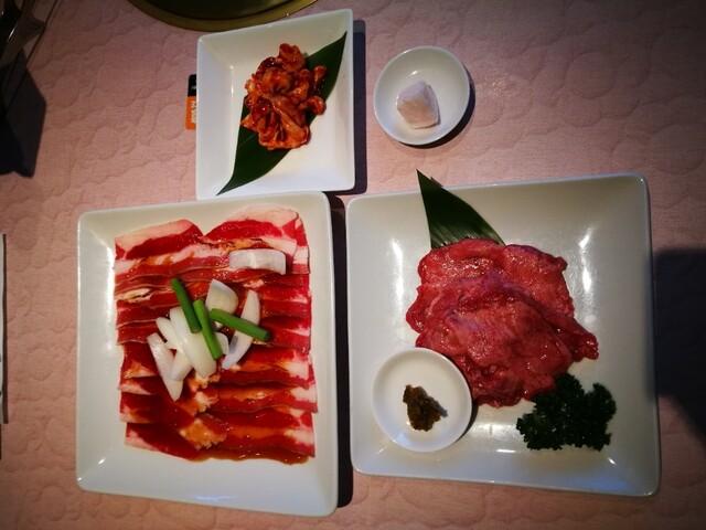 焼肉 徳寿 白石店 トクジュ 南郷１８丁目 焼肉 食べログ