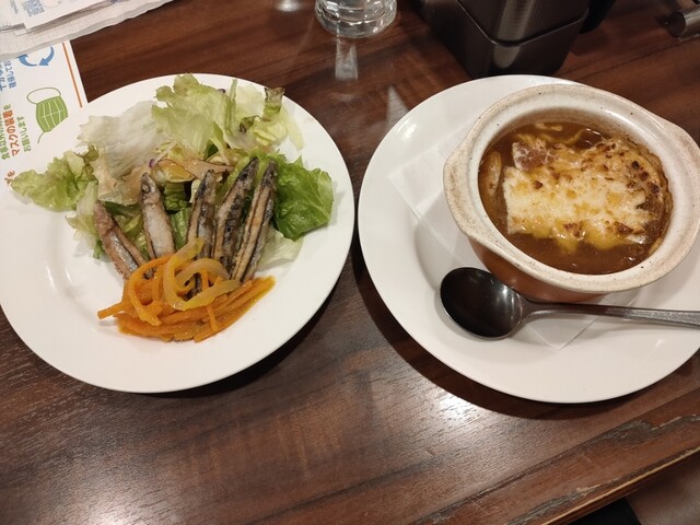 ジョナサン 新宿西口大ガード店 新宿西口 ファミレス 食べログ ジョナサン 新宿西口大ガード店 新宿西口 ファミレス 食べログ