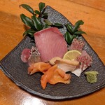 弥助鮨 - 刺身盛合せ