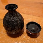 弥助鮨 - おかん（2合）