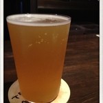 クラフトビア＆ウィスキーバー トランジット - ノースアイランド コリアンダーホワイト
      2012.8