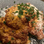 オルタナ - 鶏モモ肉のトマト煮込み